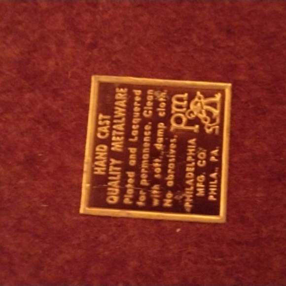 1950's Elegant Gold and Green Lacquered Floral Book Ends - Picture 2 of 4